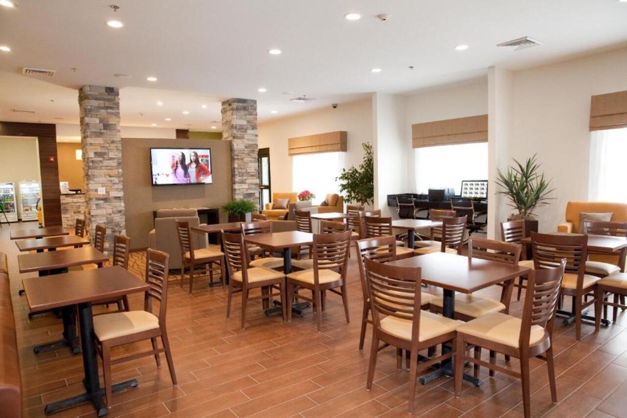 Sleep Inn & Suites Belmont - St. Clairsville מראה חיצוני תמונה