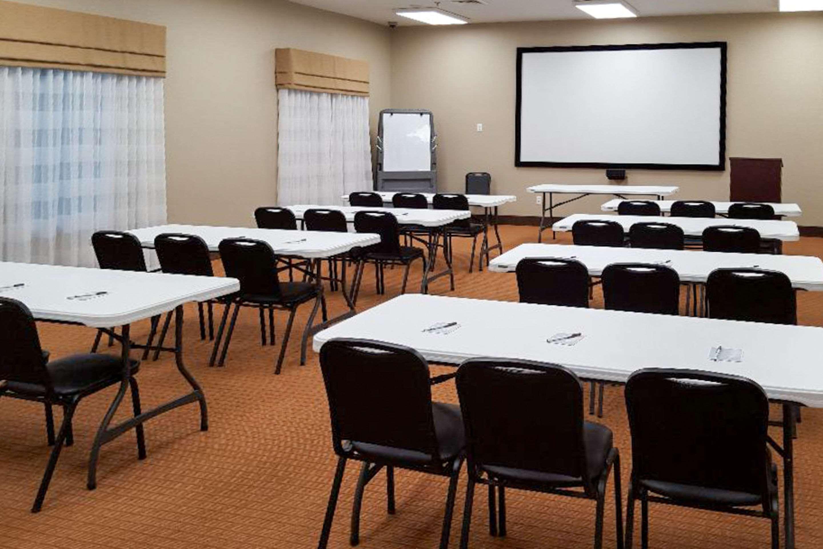 Sleep Inn & Suites Belmont - St. Clairsville מראה חיצוני תמונה