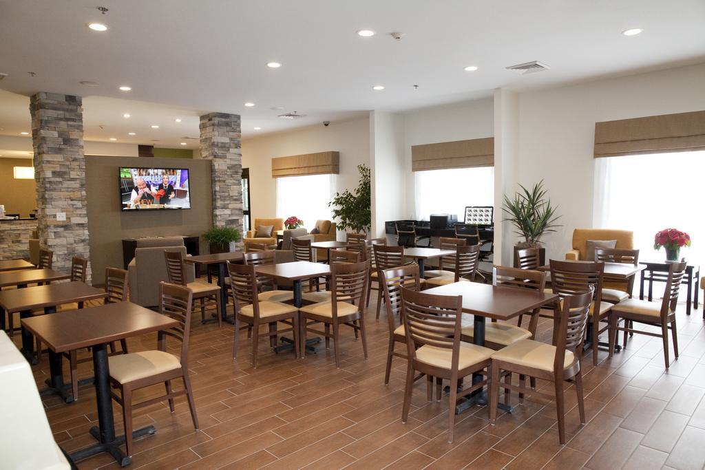 Sleep Inn & Suites Belmont - St. Clairsville מראה חיצוני תמונה